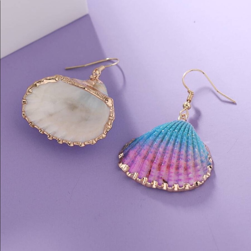 Mermaid Shell Dangle Earrings, Gold Trim, genuine seashell - Picture 2 of 3